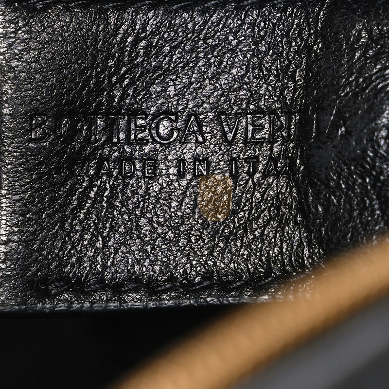 B0tt*ga Ven*ta MEDIUM LOOP CAMERA BAG 680256 (25*18*11cm)